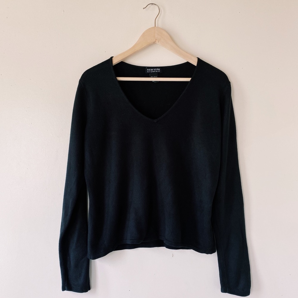 Black low cut long sleeve